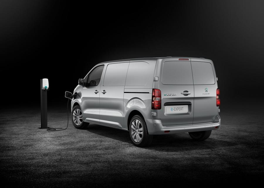  Peugeot e-Expert 2020 года  (фото 11 из 15)